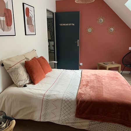 Les 3 Chambres De Christelle & Gilbert Margon  Exterior foto
